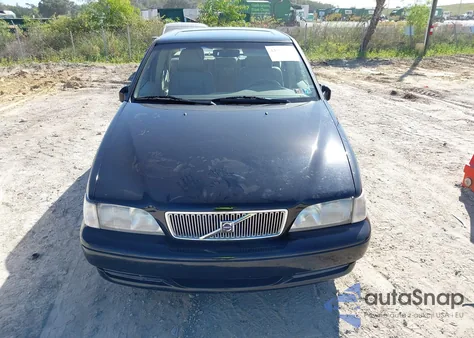1999 Volvo S70 Glt z USA, uszkodzony, nr VIN YV1LS56D5X3573798